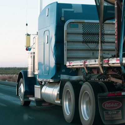 What Distractions Make Truck Drivers Lose Control?