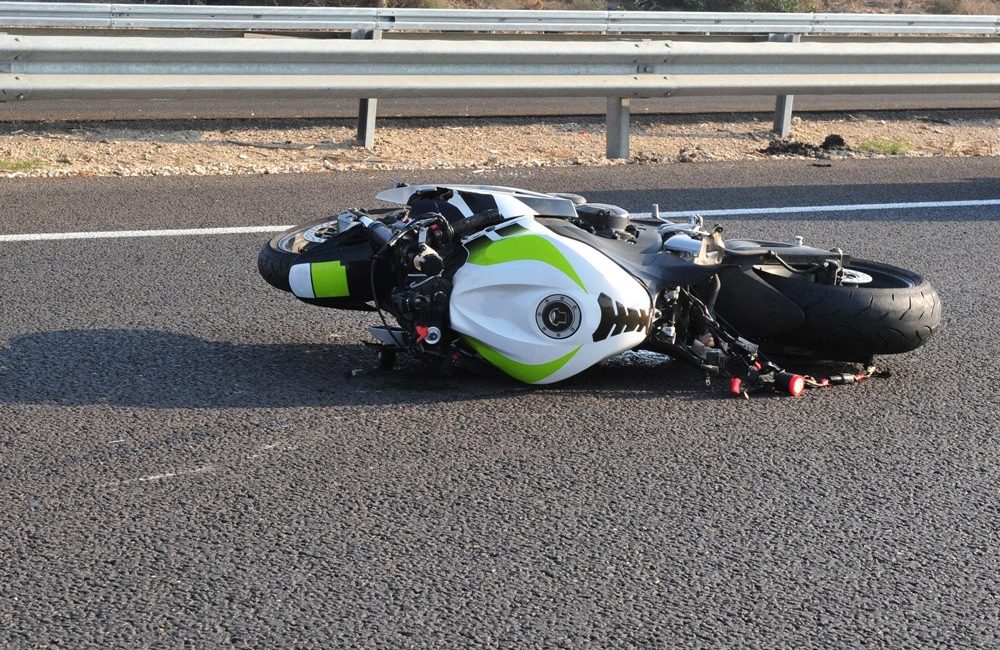 Miami, FL - Motorcyclist Suffers Head Injuries in Crash at NE Biscayne Blvd & 16th St