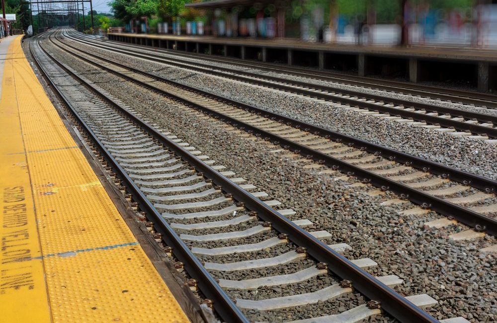 Oakland Park, FL - Pedestrian Hit and Killed by Train Near Florida East Coast Railway