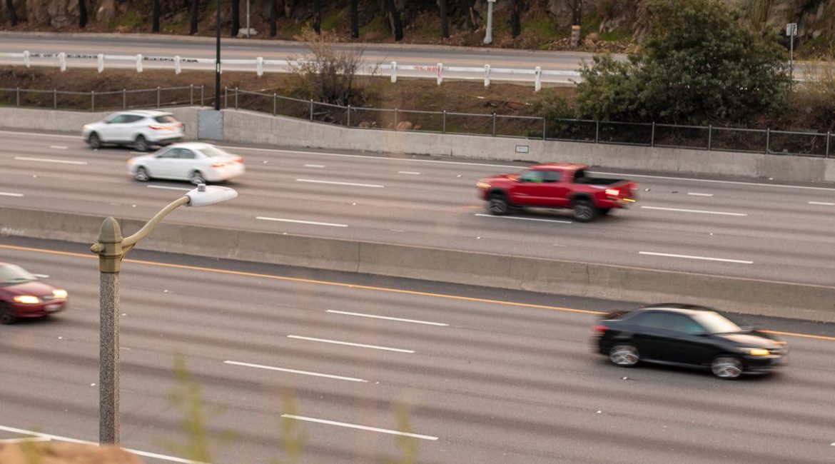 Hallandale Beach, FL - Multi-Car Accident on 95 Express S near SR-858/Hallandale Beach Blvd